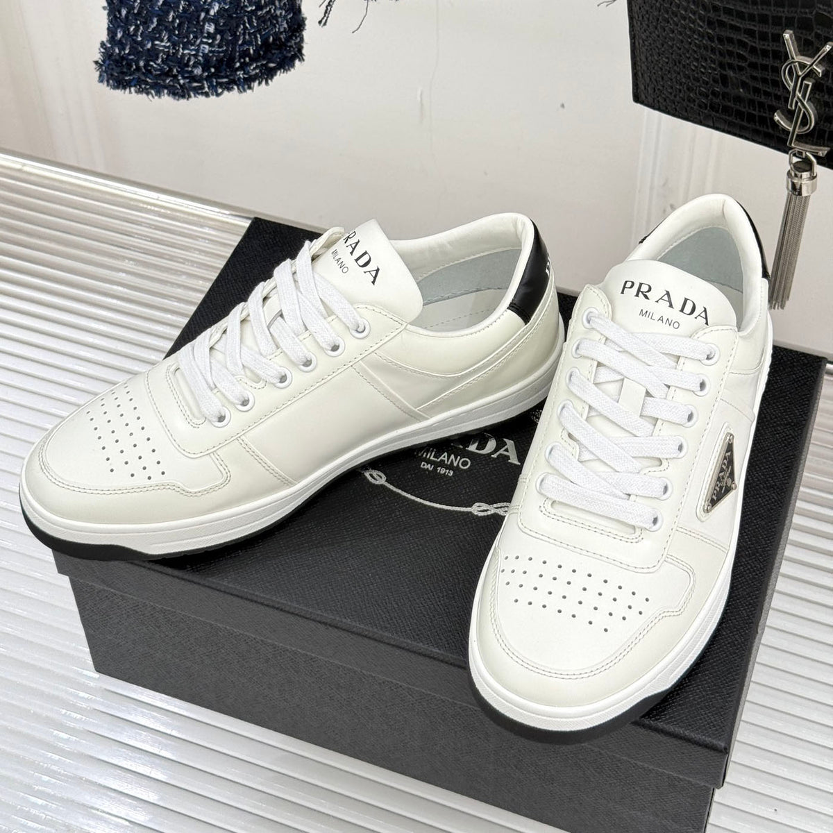 Triangle Badge Flat Lace-up Sneakers With Perforated Toe S265505
