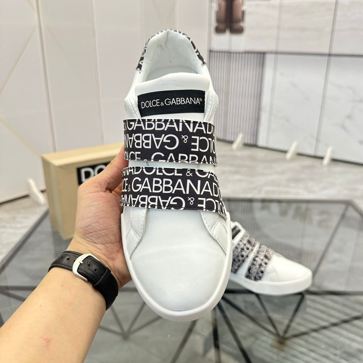Men's Logo Strap Velcro Low Top Sneakers JN081107