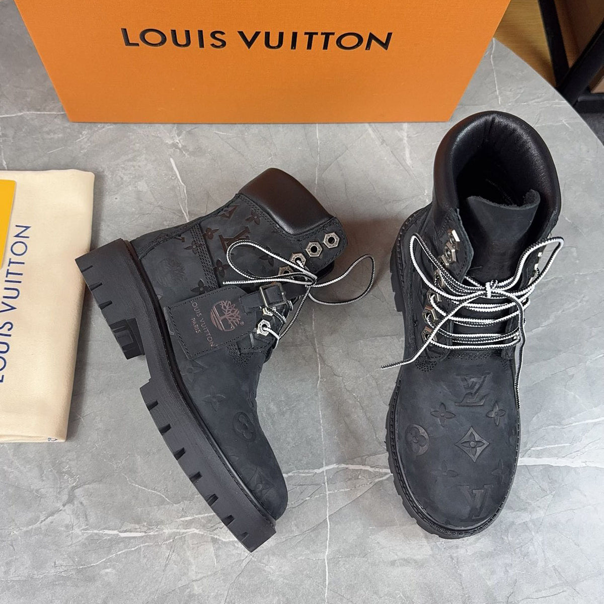 Embossed Thick Sole Martin Work Boots S265506