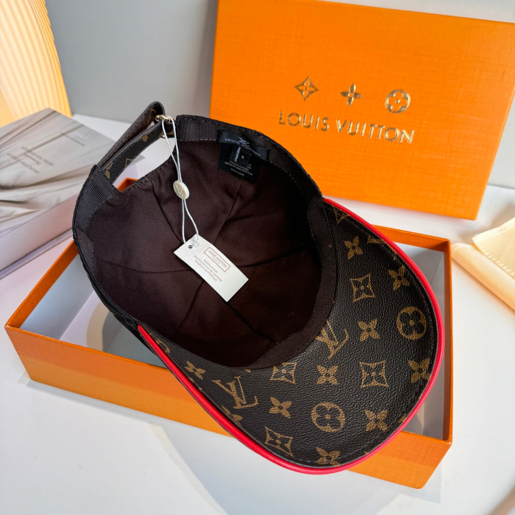 Embroidered Script Logo Baseball Cap G103017