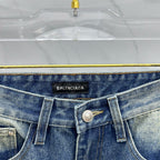 Vintage Faded Light Blue Clean Design Jeans M260726