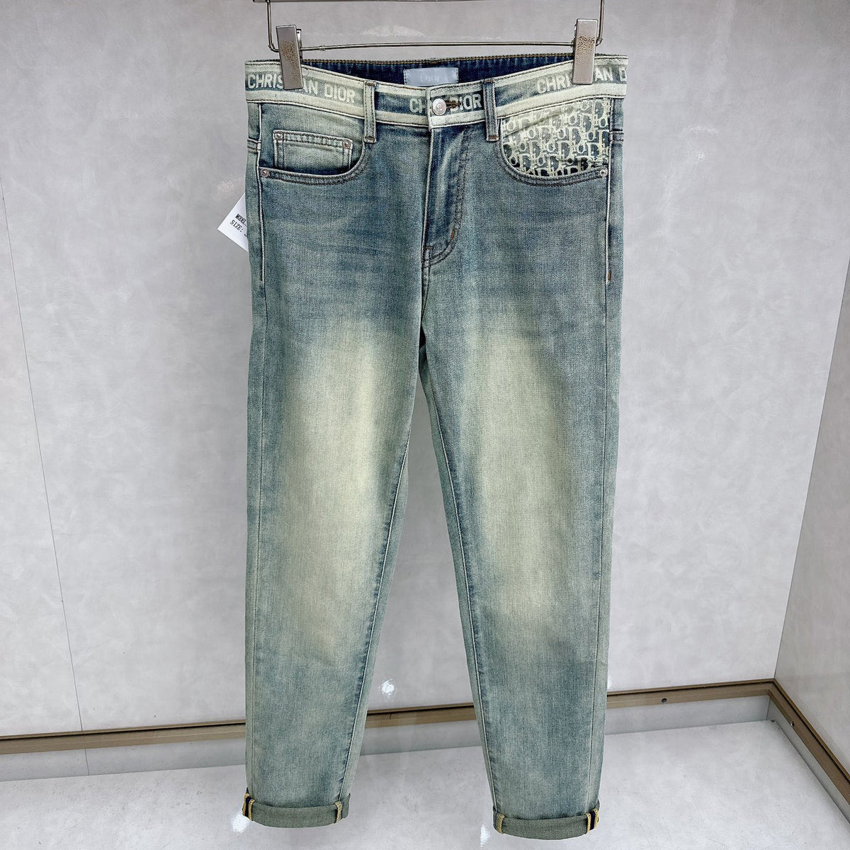 Light Faded Vintage Wash Denim Pants With Printed Waistband Detail L260621