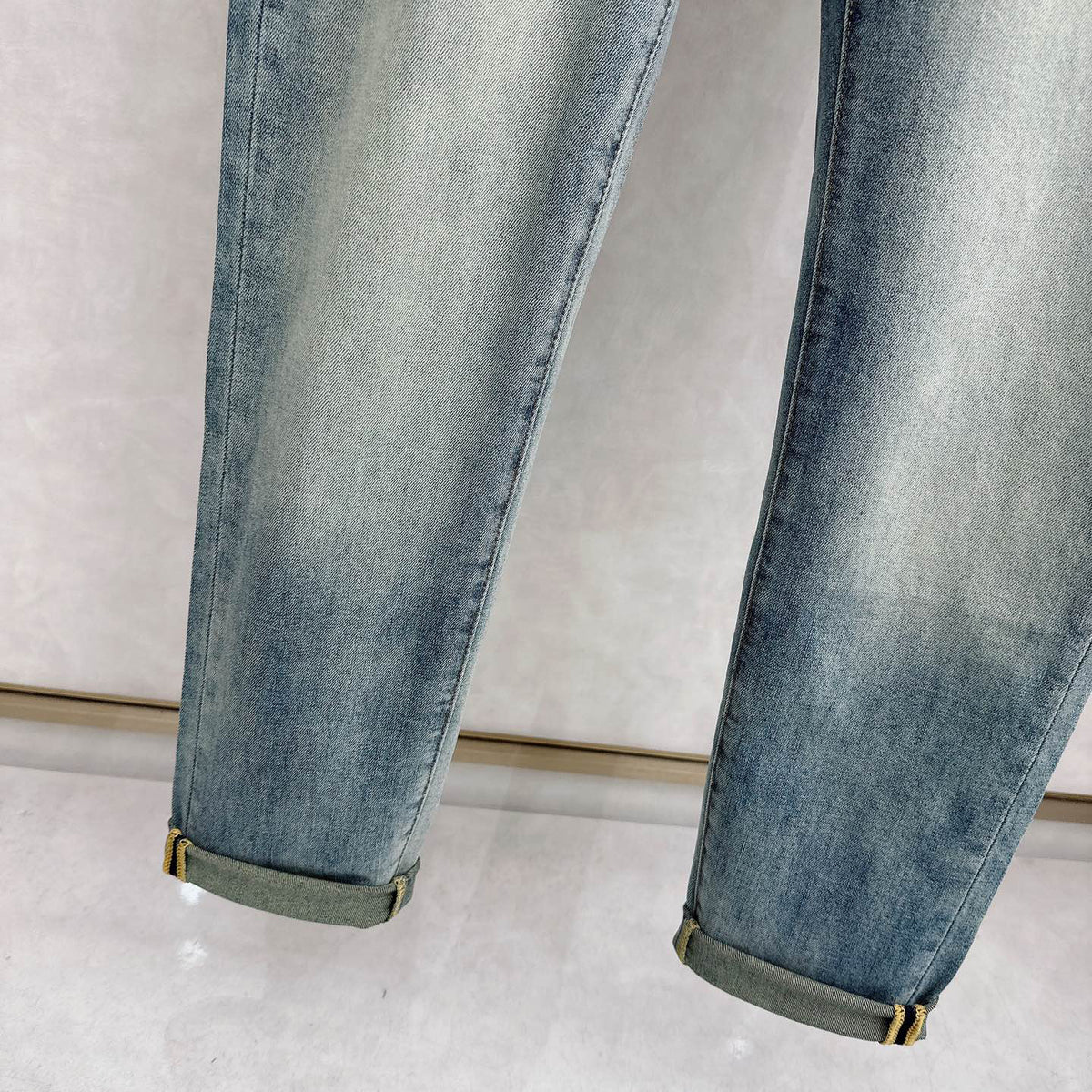 Light Vintage Wash Botanical Print Pocket Denim Jeans L260623