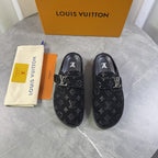 Embossed Strap Buckle Mule Slides S265511