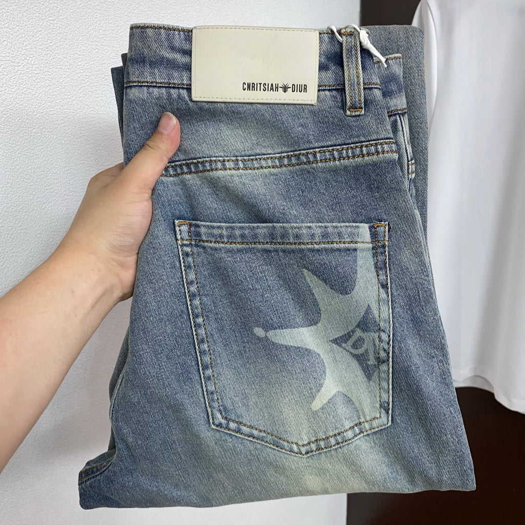 Pale Washed Denim Jeans With Faint Star Print On Back Pocket R260501