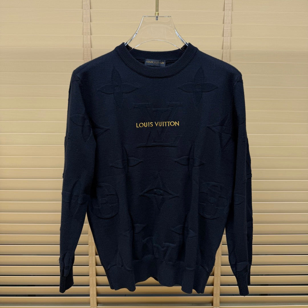 New Round Neck Embossed Jacquard Knit Sweater GN380101