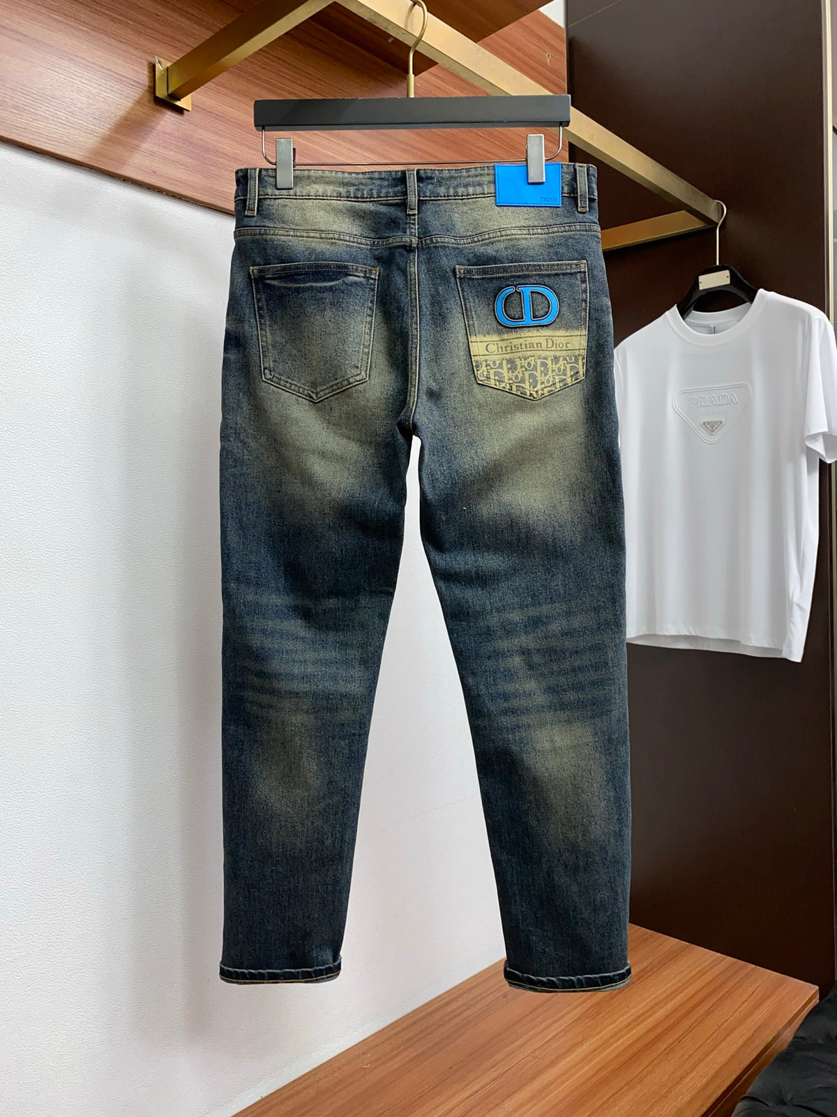 Back Pocket Printed & Embroidered Vintage Denim Jeans R260531