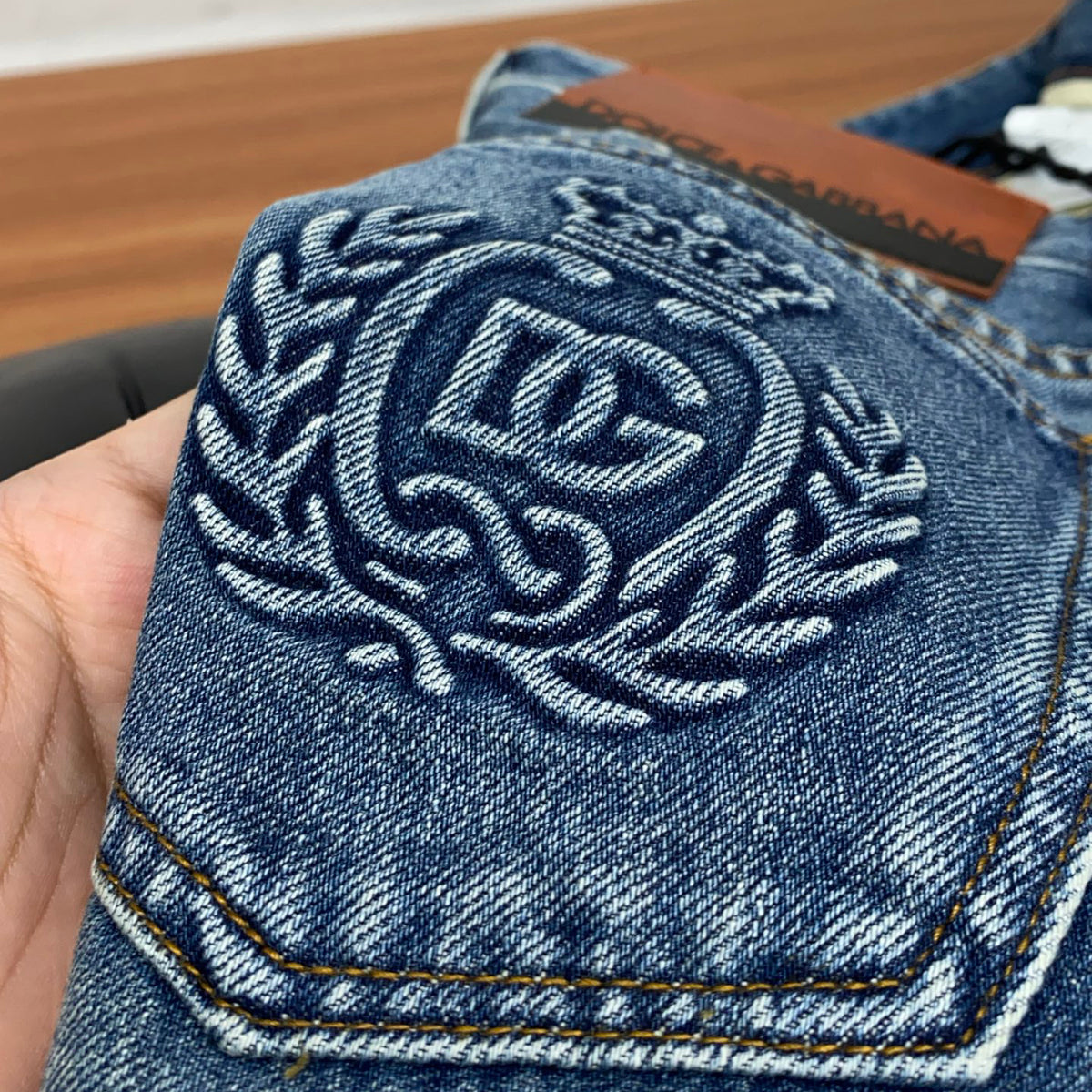 Royal Wreath Embossed Slim Fit Denim E260916