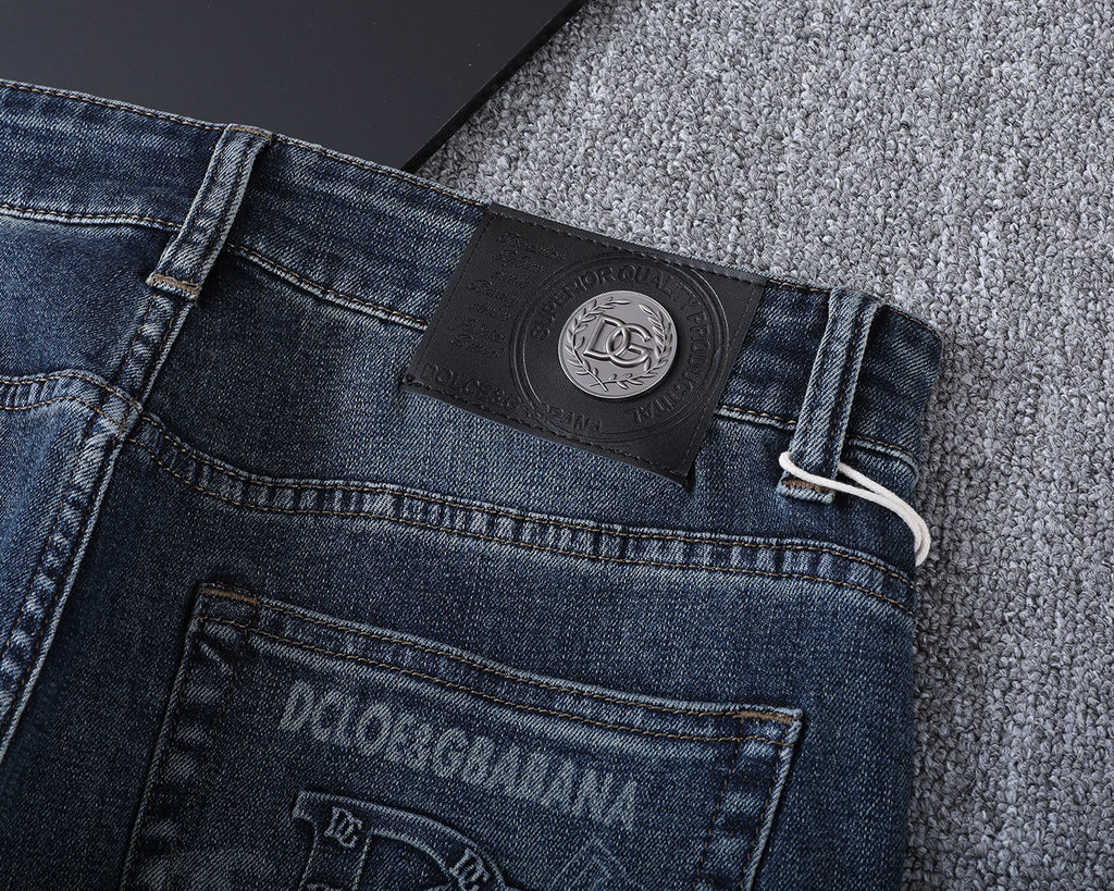 Vintage Embossed Emblem Slim Denim V260822