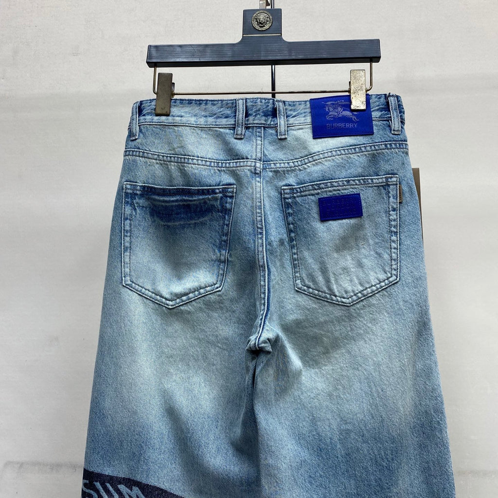 Light Blue Vintage Knight Print Wide Leg Denim Jeans M260732