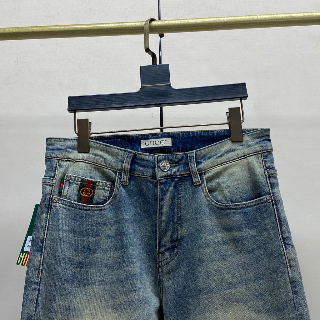 Light Wash Embossed Letter Embroidery Denim Jeans L260636