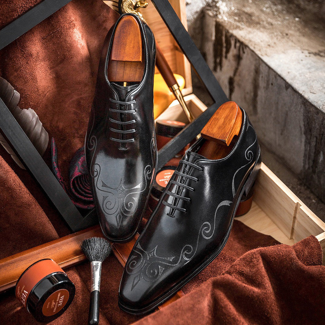 Men's Whole Cut Engraved Oxford Dress Shoes P050524