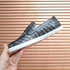Croc Embossed Casual Loafer NE190136