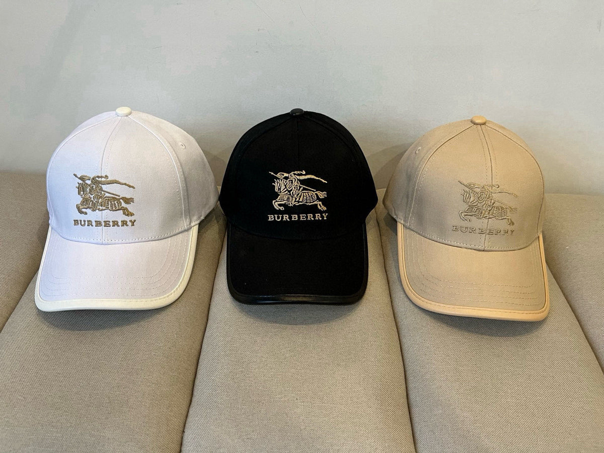 Embroidered Knight Motif Baseball Cap U310516