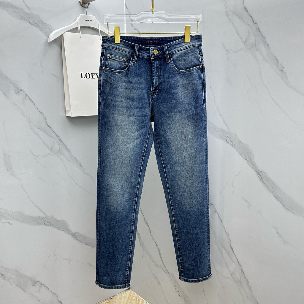 Medium Blue Wash Rivet & Embroidery Pocket Denim Jeans L260633
