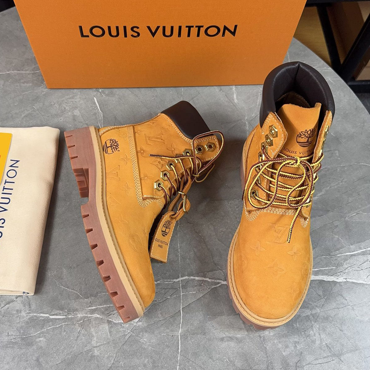 Embossed Thick Sole Martin Work Boots S265506
