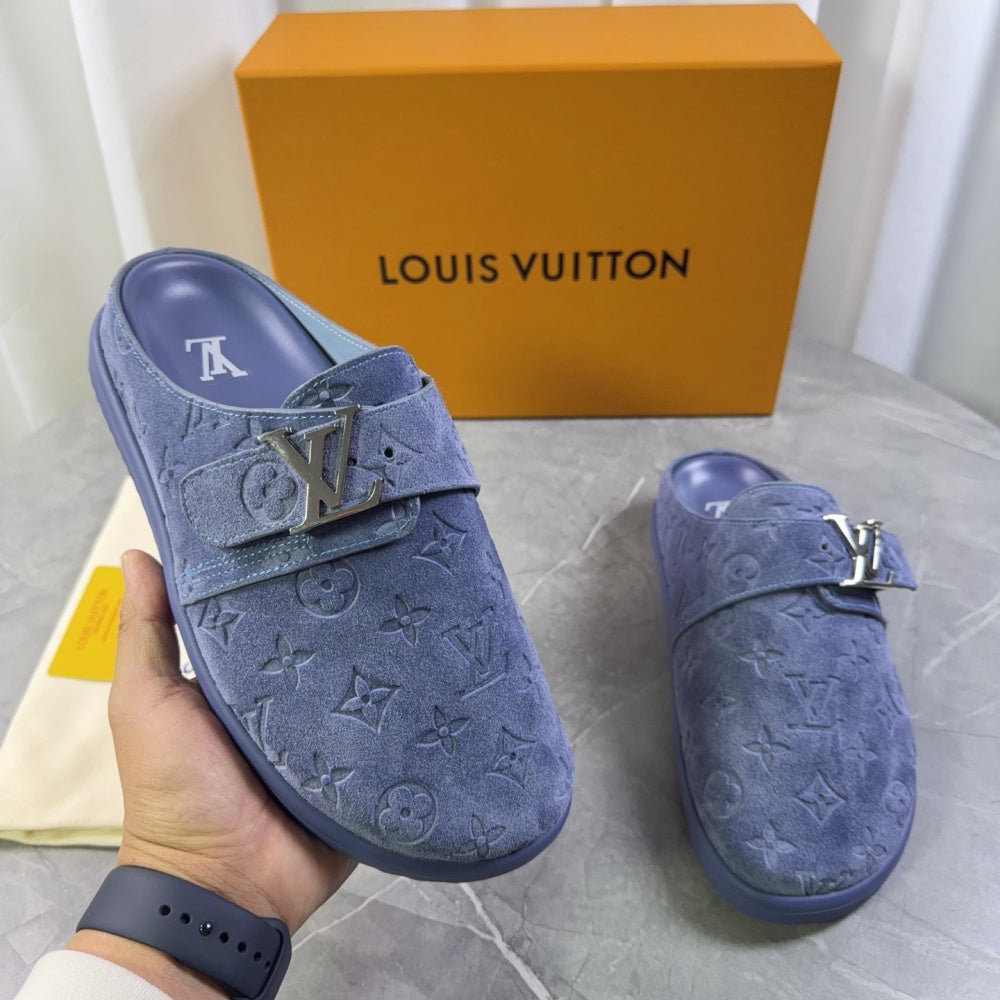 Embossed Strap Buckle Mule Slides S265511
