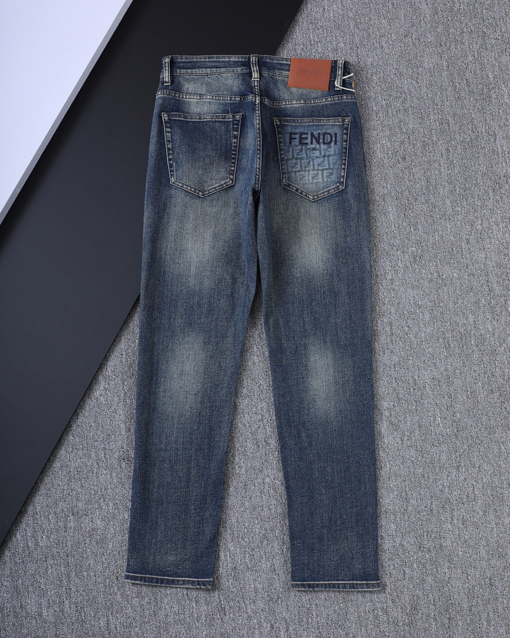 Monogram Letter Printed Pocket Slim Fit Denim V260816