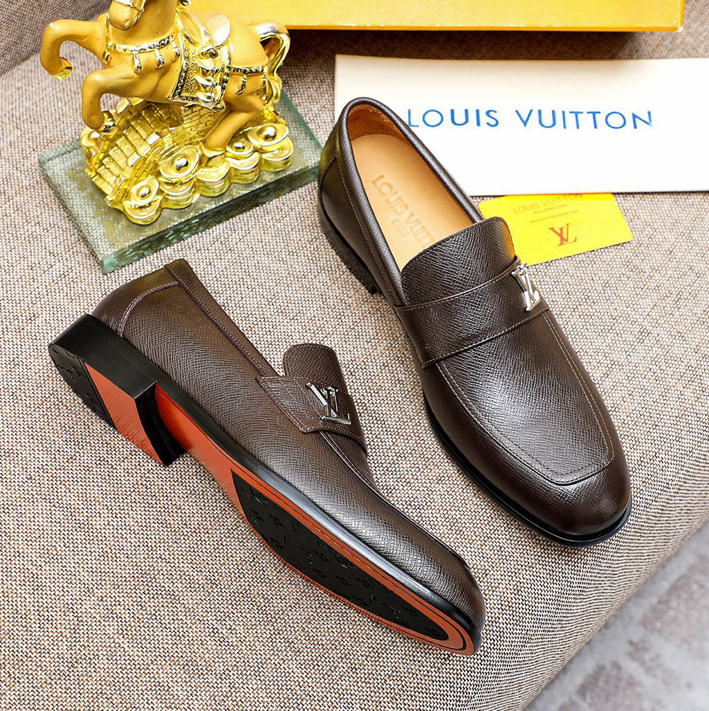 Men's Cross Grain Metal Logo Slip-On Loafers NE190130