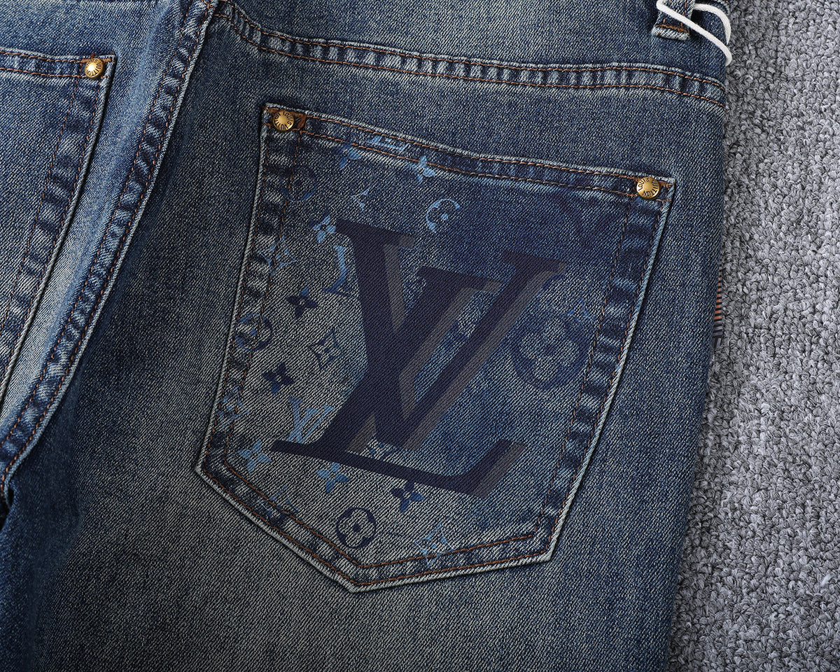 Large Printed Motif Pocket Slim Fit Denim V260828