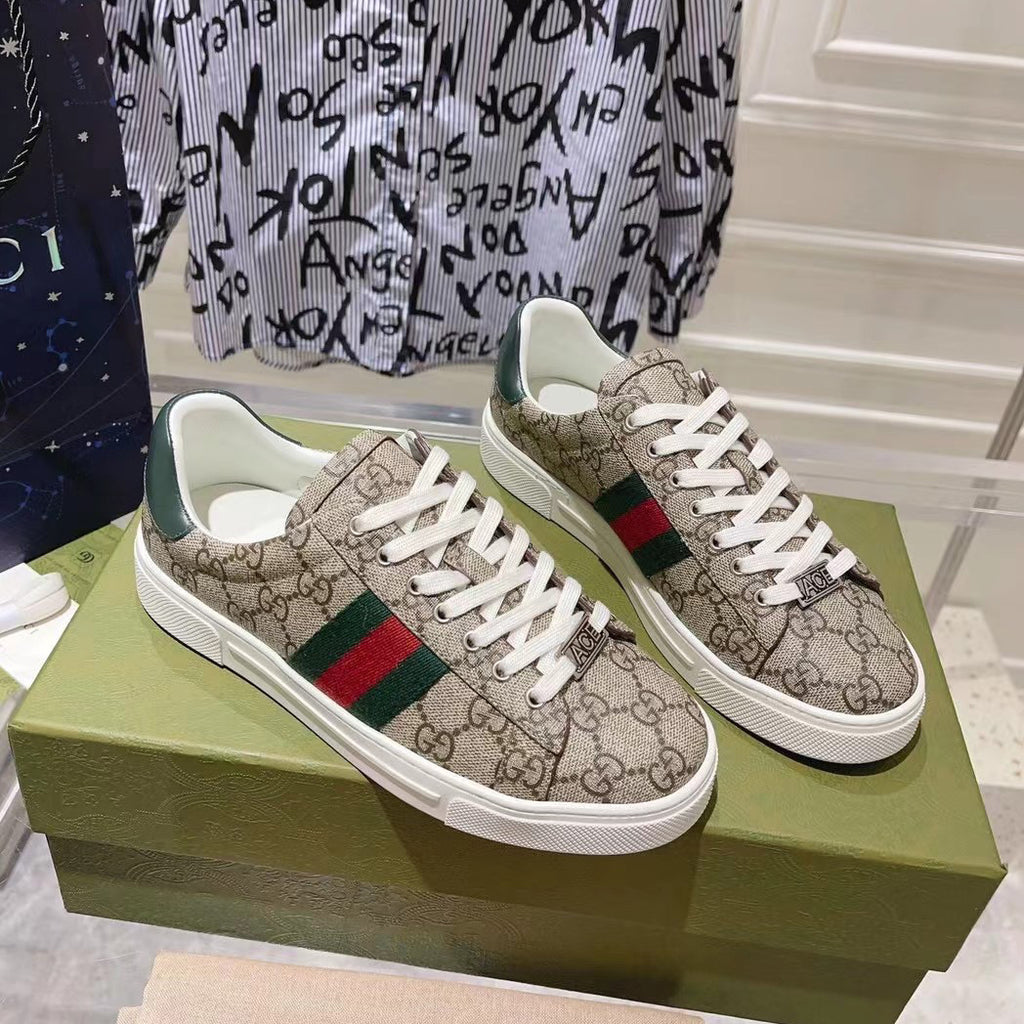 Allover Print Web Stripe Low Top Lace-Up Sneaker S283427