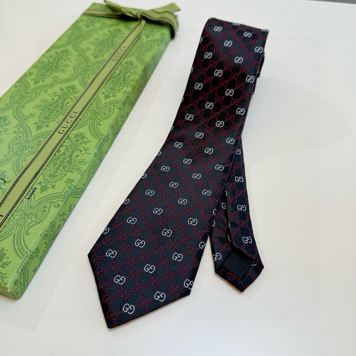 Men's Diamond Grid Jacquard Necktie E2081008