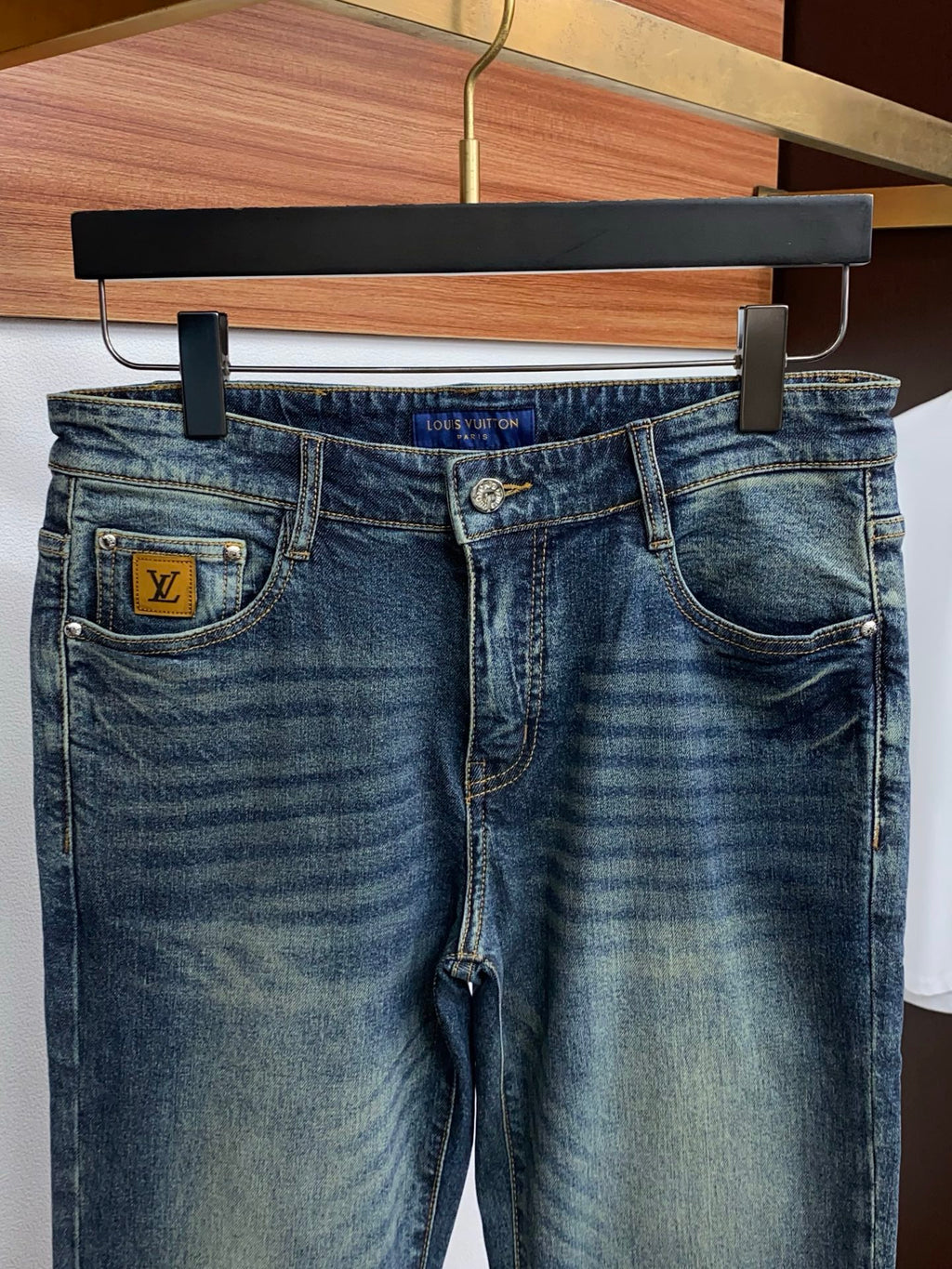 Back Pocket City Graphic Printed Vintage Denim Jeans R260534