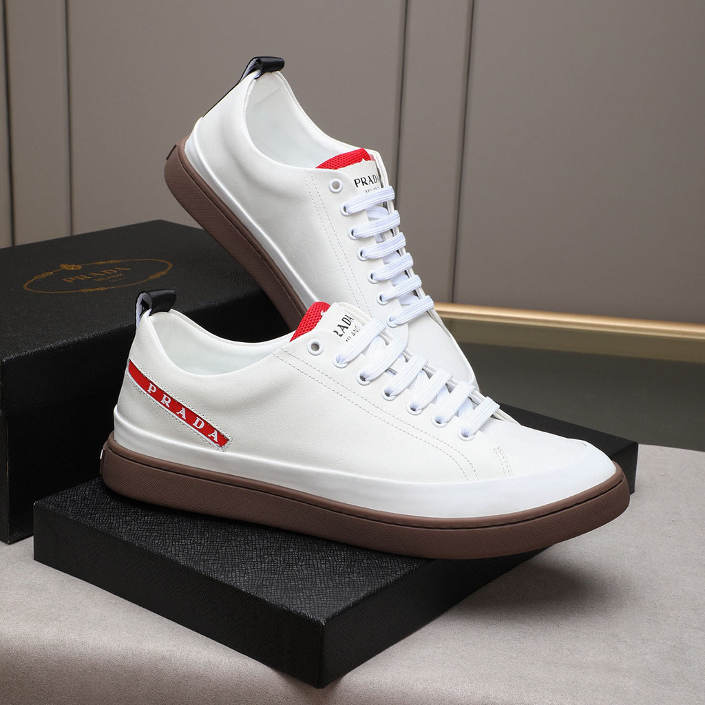 Red Side Label Leather Low Top Sneakers S283408
