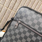 Checkerboard Print Vertical Messenger Bag B101014