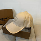 Embroidered Knight Motif Baseball Cap U310516