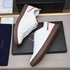Red Side Label Leather Low Top Sneakers S283408