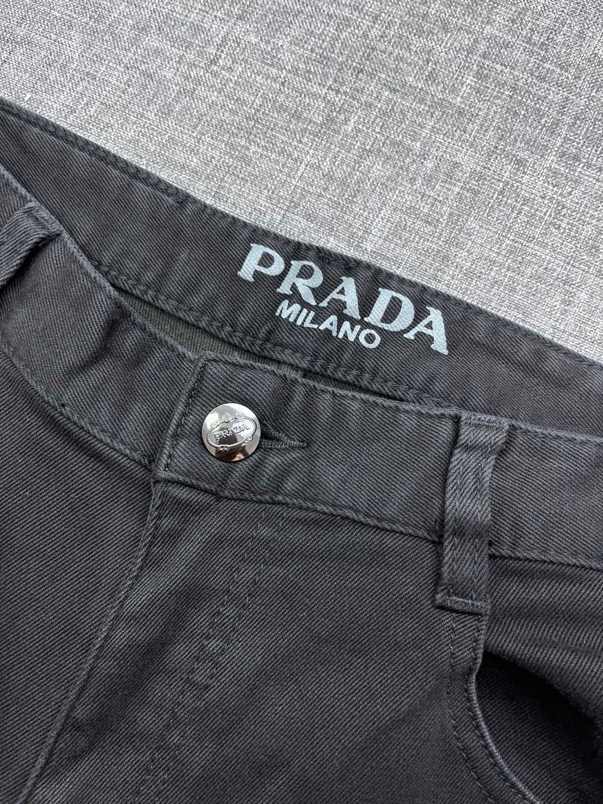 Solid Black Debossed Shield Motif Slim Denim M260716