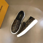 Allover Printed Slip-On Casual Sneaker S283424