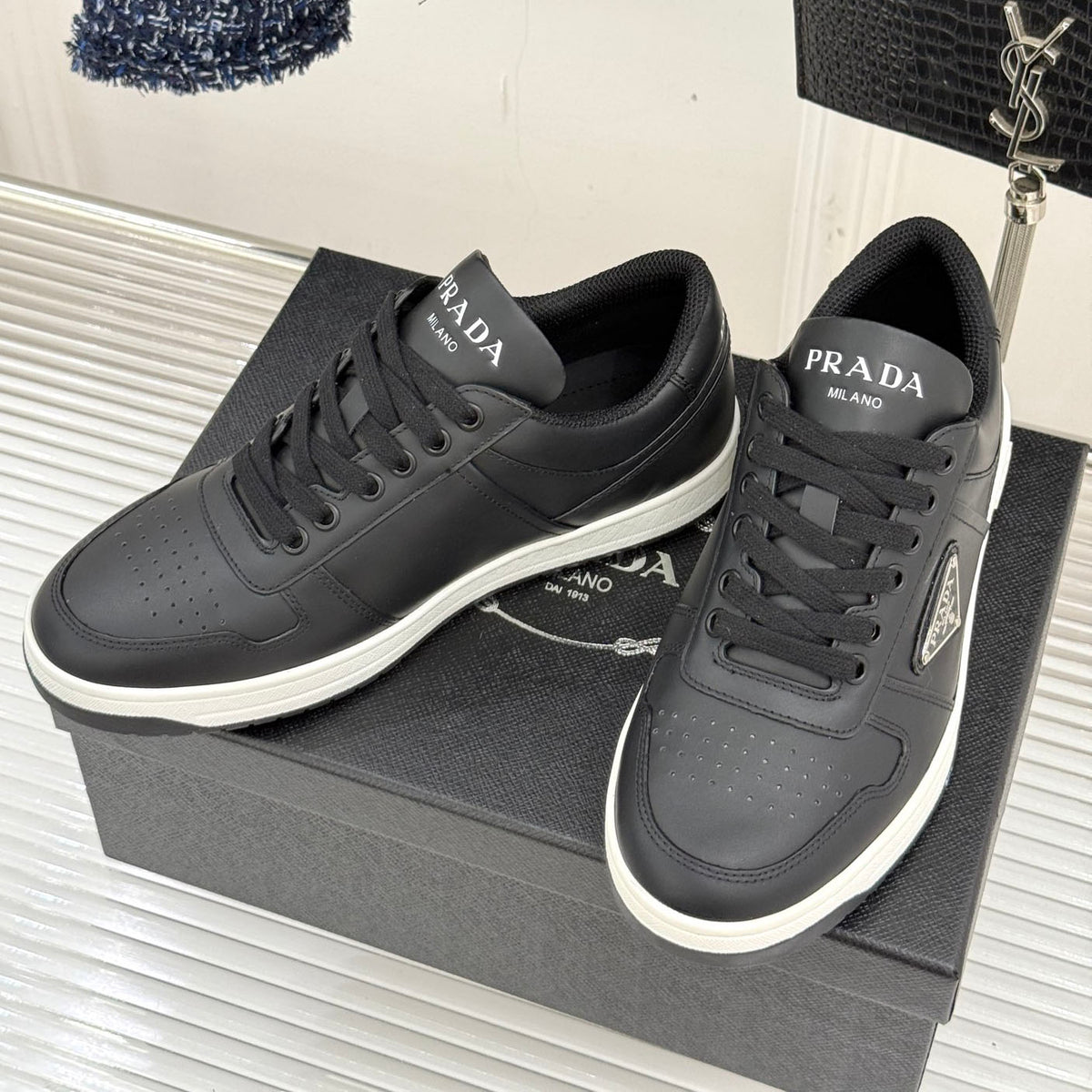 Triangle Badge Flat Lace-up Sneakers With Perforated Toe S265505
