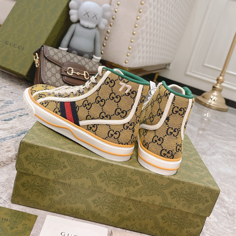 Vintage Pattern Canvas High Top Sneakers S283417