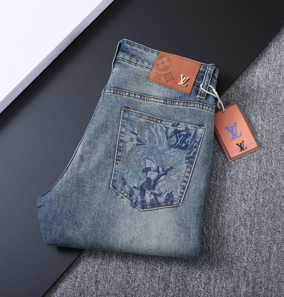 Vintage Fade Camo Pattern Embroidered Jeans V260850