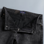 Men's Metal Triangle Logo Straight Fit Denim Jeans NE210204