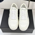 Triangle Badge Flat Lace-up Sneakers With Perforated Toe S265505