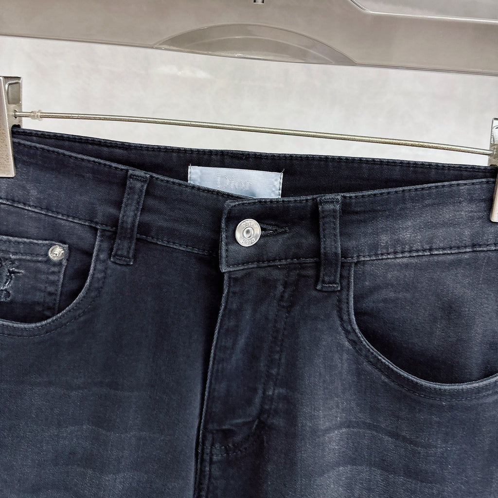 Black Faded Wash Raised Appliqué Pocket Denim Jeans L260622