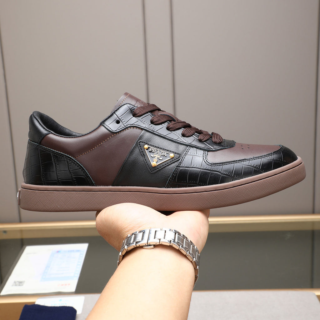 Croc Embossed Patchwork Triangle Logo Low Top Sneakers S283409