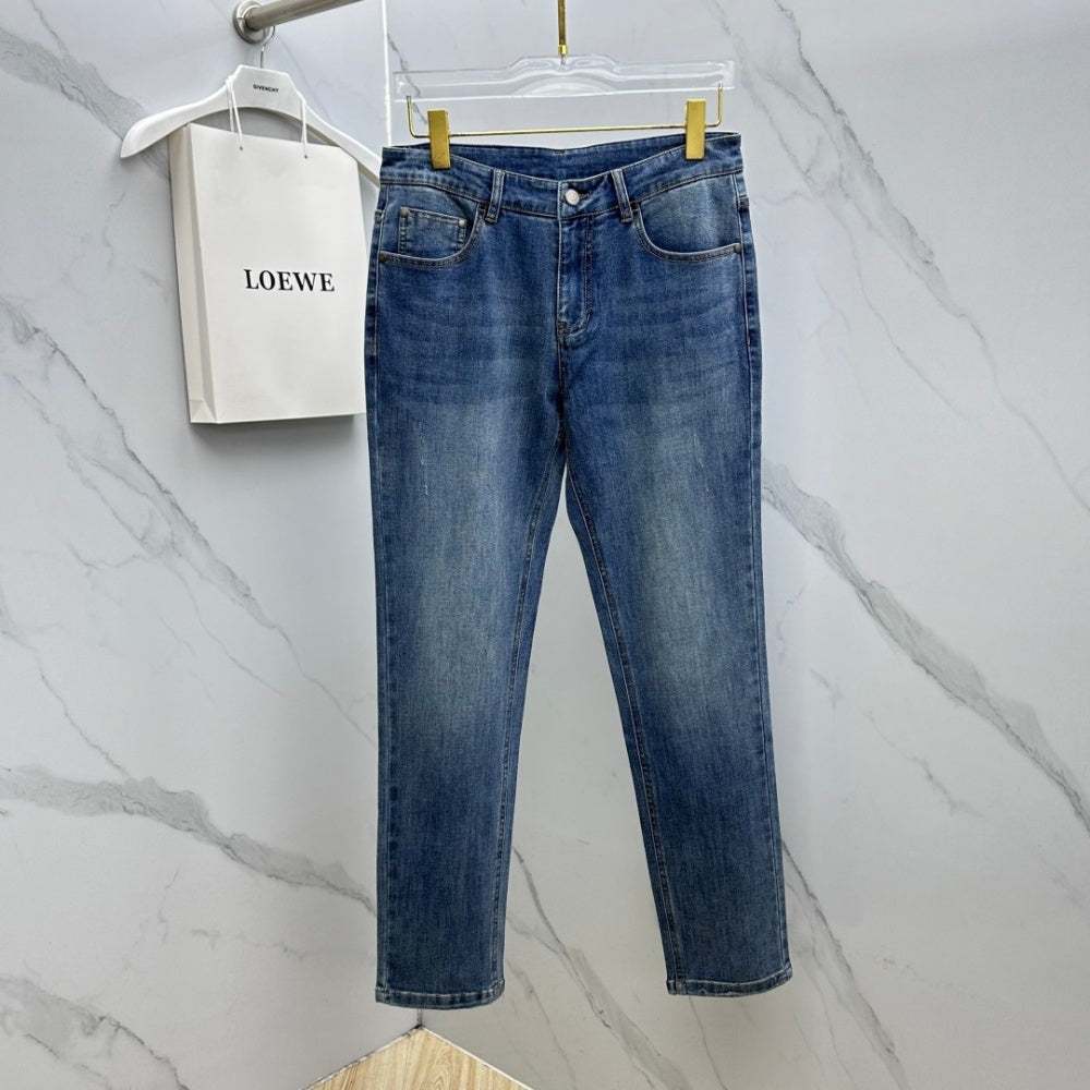 Back Pocket Letter Embroidered Vintage Blue Straight Denim Jeans P141005