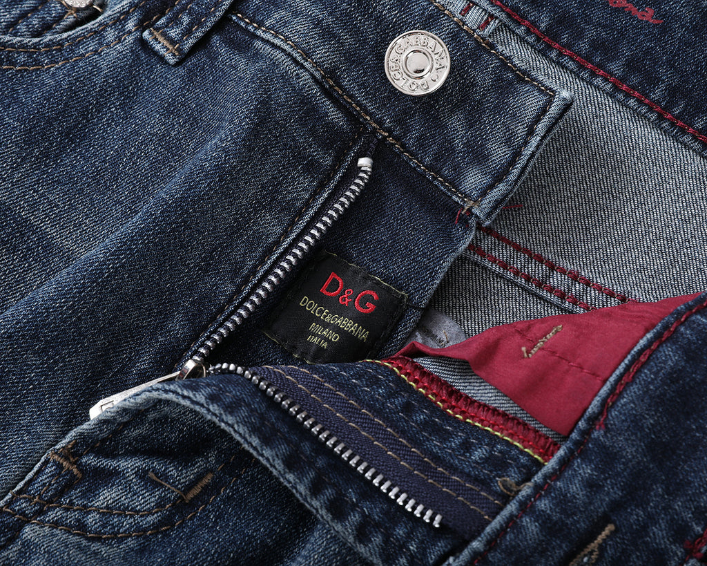 Vintage Embossed Emblem Slim Denim V260822
