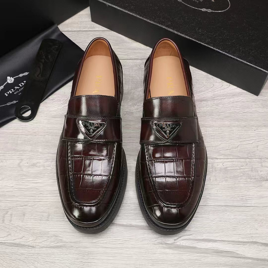 Croc Embossed Slip-On Loafers U310509