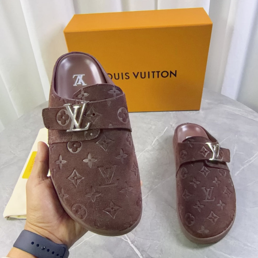 Embossed Strap Buckle Mule Slides S265511