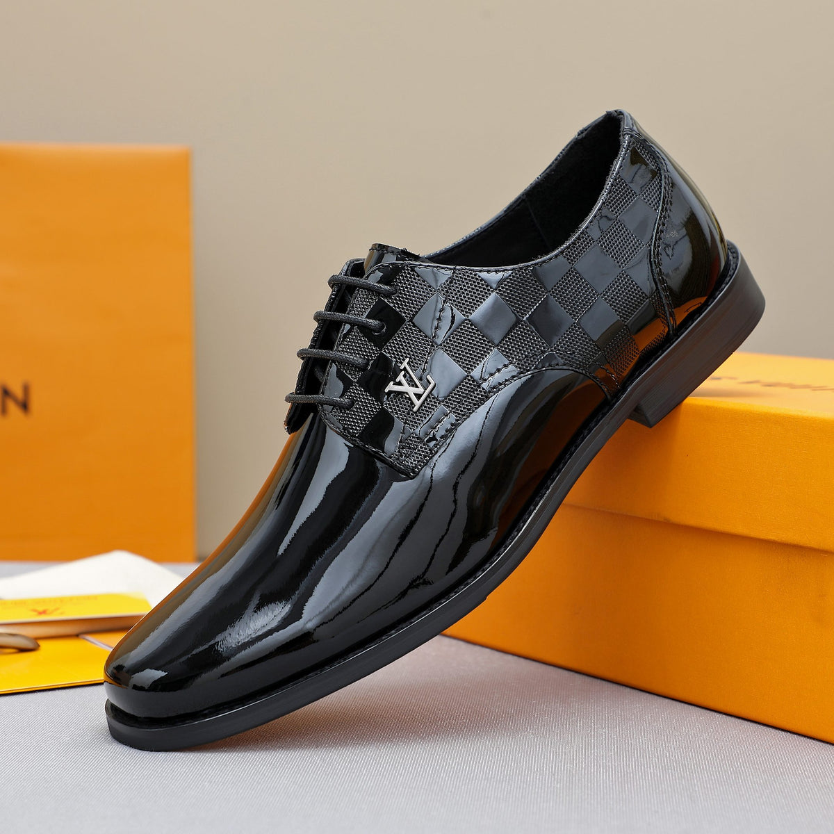 Glossy Check Jacquard Oxford Shoes NE190133