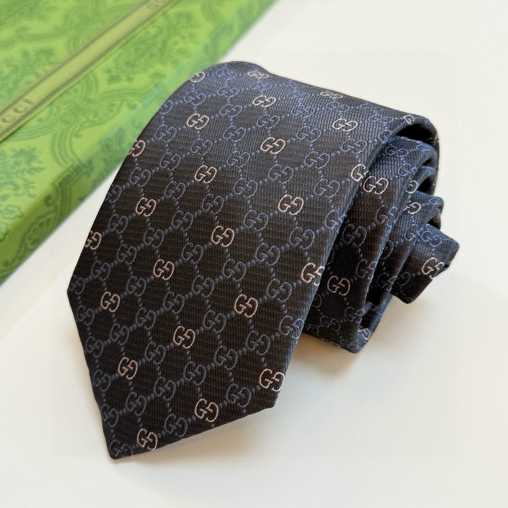 Men's Diamond Grid Jacquard Necktie E2081008