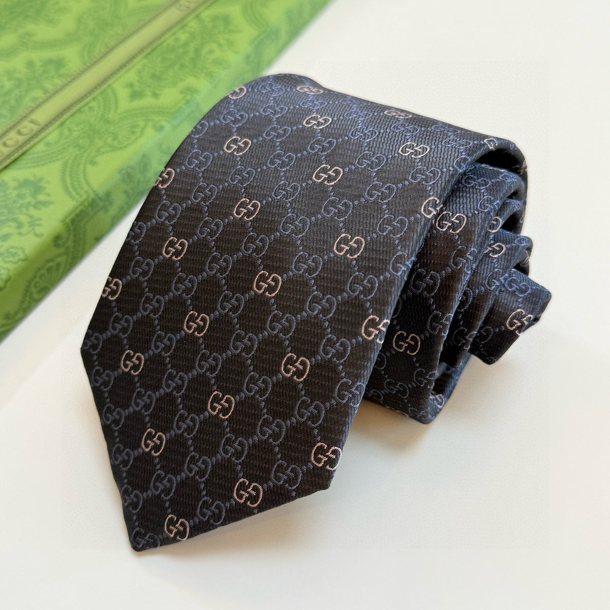 Men's Diamond Grid Jacquard Necktie E2081008