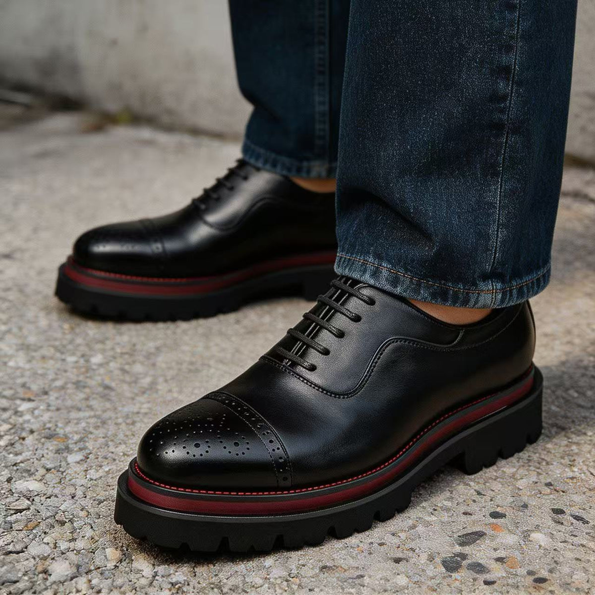 Cap Toe Brogue Oxford Shoes Thick Lug Sole Lace-Up Dress Shoes Y101136