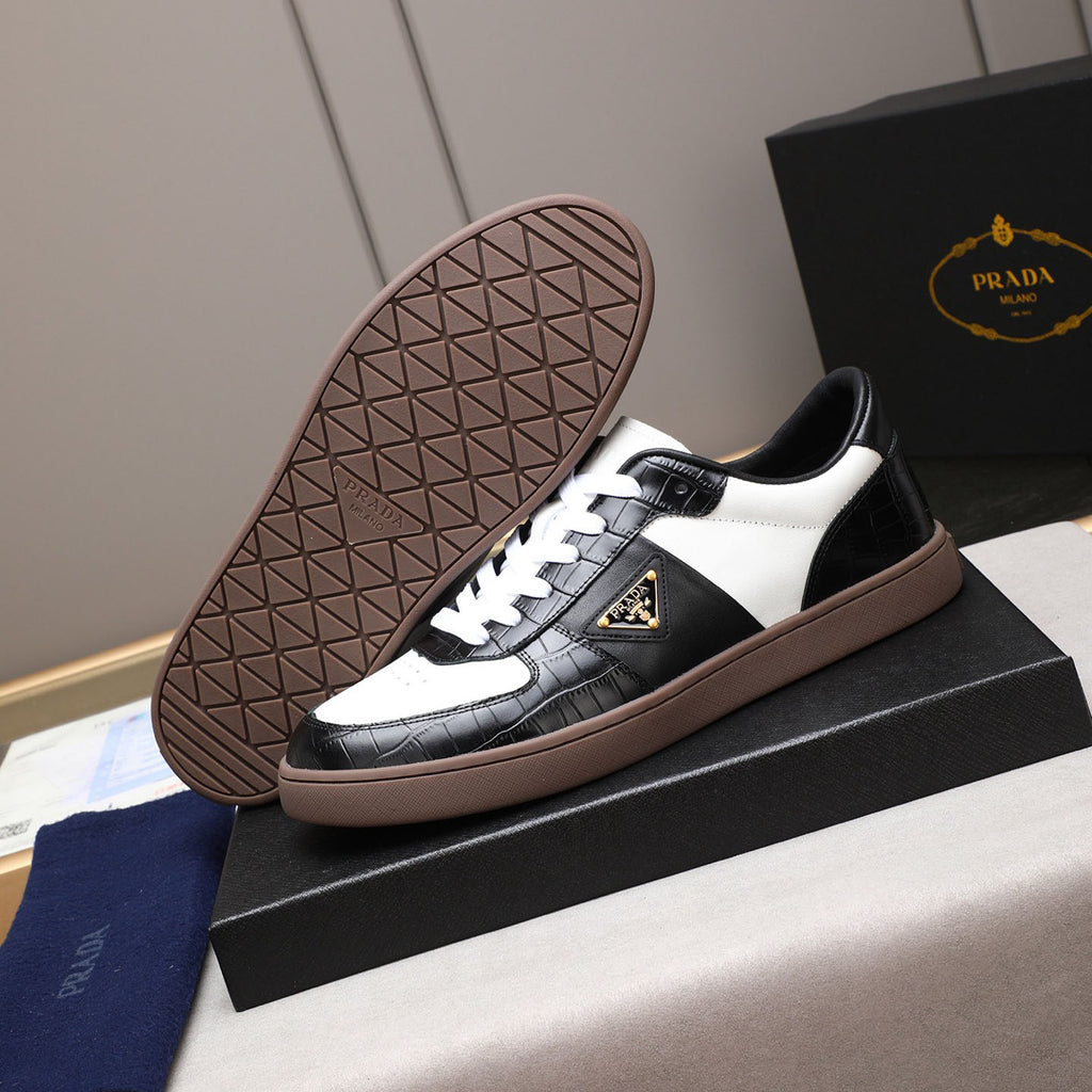 Croc Embossed Patchwork Triangle Logo Low Top Sneakers S283409