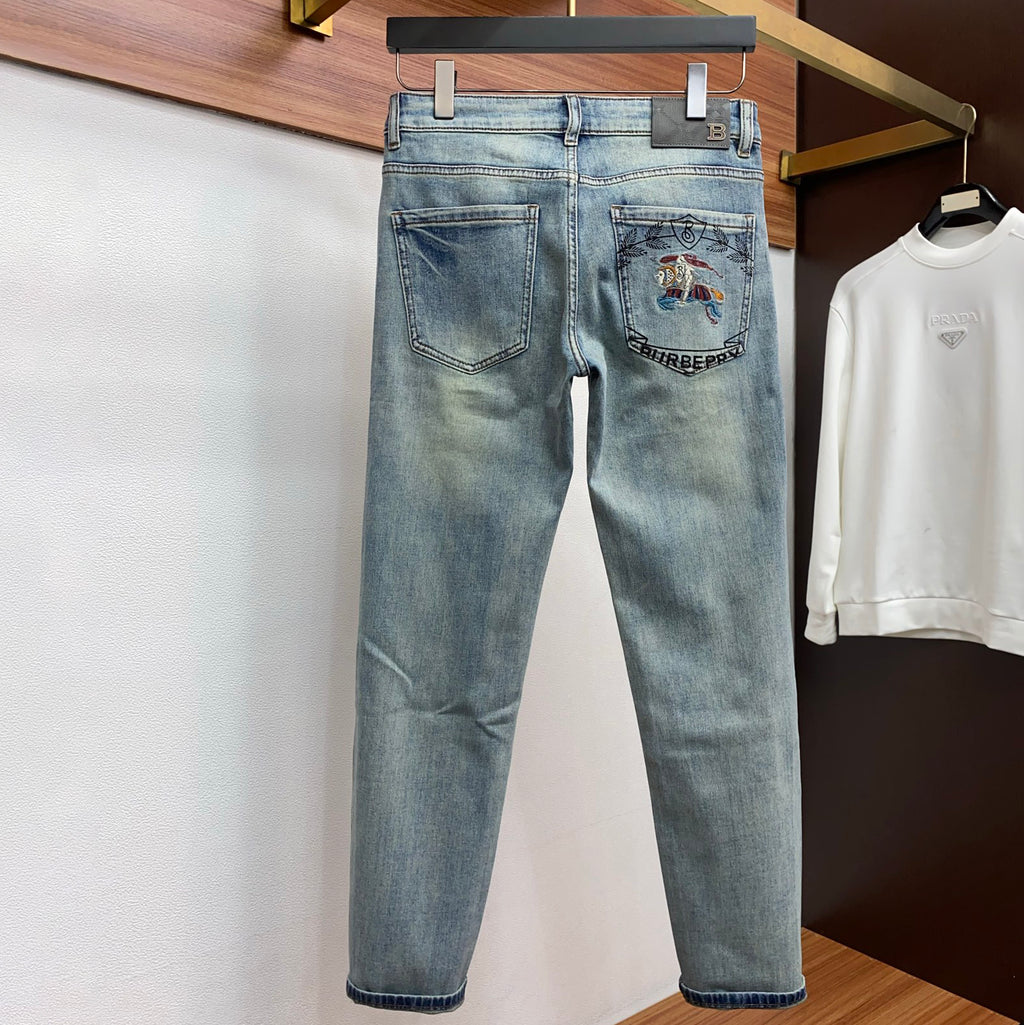 Light Faded Wash Mens Knight Motif Embroidered Pocket Denim Trousers R260525